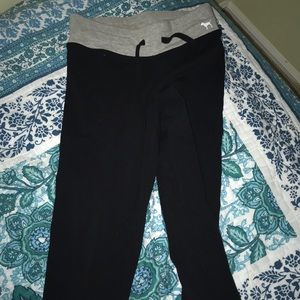 Pink vs campus leggings